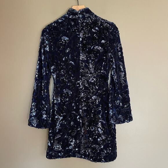 Alexis Rhapsody Dress Navy Blue Velvet Sequin Size Medium Turtleneck Mini Sexy - Picture 16 of 16